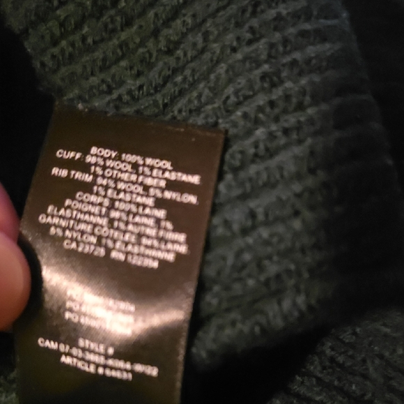 Aritzia Deep Green Knit Cardigan - Picture 4 of 7